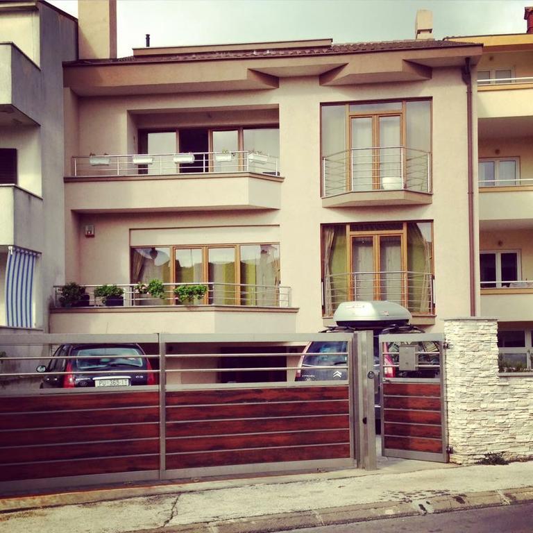 Apartment Aleksandra Pula Dış mekan fotoğraf